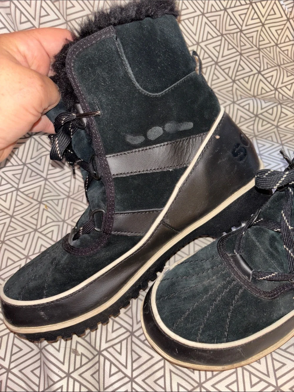 Sorel warm faux